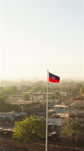 Since May 18, 1803 🇭🇹 a symbol of freedom, unity, and pride. Happy #haitianflagday .
