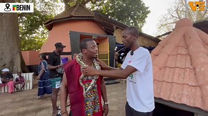 In some parts of Benin, the snake temple releases several snakes into the community to feed and also enjoy some fresh air. Imagine you living in a community with snakes on the streets | VIBES IN 5