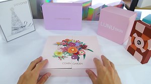 Magnetic Book Shape Box Custom Logo Solid Rigid Cardboard Magnet Packaging Paper Gift Boxes