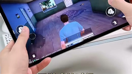 联想平板电脑，触控灵敏流畅，操作顺滑如飞，大屏观影更沉浸，办公学习高效便捷，轻薄便携随行，满足多场景使用需求，畅享智慧生活新体验。