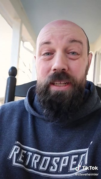 Effective Strategies for Contextualization in DBQ and LEQ Essays