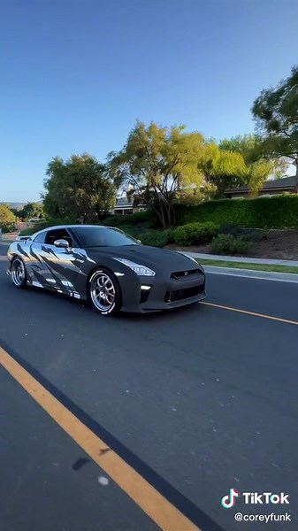 Google vs Real Life: Show Your Car Comparison