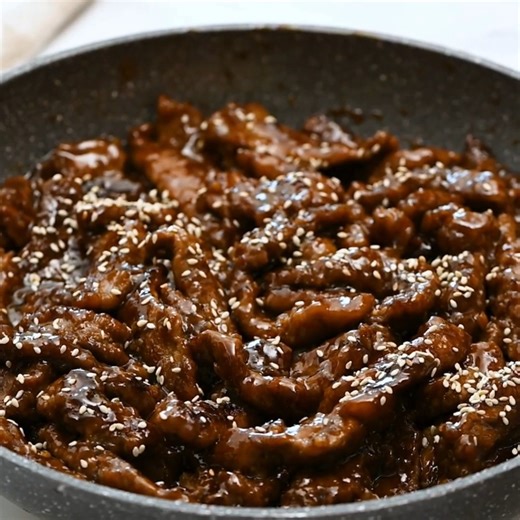 42K views · 186 reactions | Make my easy beef teriyaki stir-fry in just 35 minutes! Packed with tender beef, and a homemade sauce you’ll want to put on everything. | Tried and True Recipes | Facebook