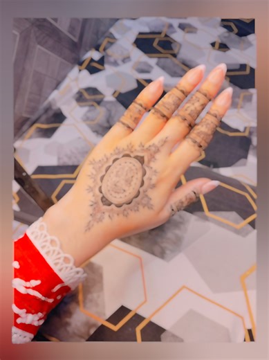 Beautiful And Elegant Bunch Design Tutorial 🥀☺️🌿 #foryoupage❤️❤️ #step_by_step #beautifuldesigns🥰 #Nimramehndiartist #grownmyaccount✅ #viral_video #fypシ゚