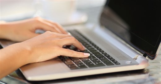 Voici les 2 petits mots à écrire en fin de mail pour s’assurer d’une réponse rapide, selon une étude