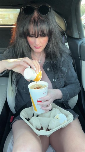 McDonald's New Expresso Milkshake Review