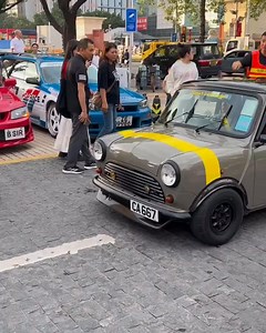 71K views · 1.6K reactions | Drive the classic  Owner: @mini6.67 | Mini Owners Club | Facebook