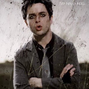 38K views · 1.9K reactions | Green Day - Boulevard Of Broken Dreams 鹿 #greenday #boulevardofbrokendreams #songs #punk #rock #2000s #music #fypviralシ #lyrics #billiejoearmstrong | TØP Songs Reel. | Facebook