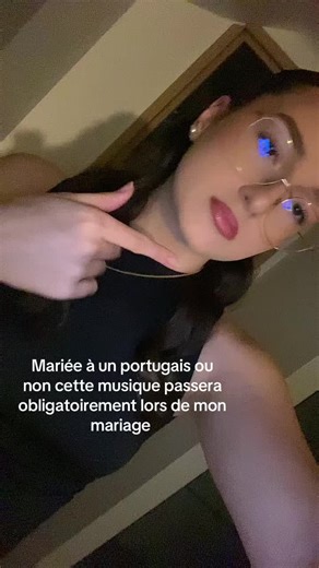 Essential Songs for Your Wedding in Portugal