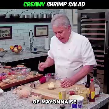 Refreshing Salad with Juicy Shrimp and Creamy Dressing! 🍤🥗 | Chef Jean-Pierre