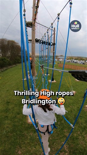 Here’s a thrilling high ropes course in Bridlington you might not have heard of yet, but it’s spot on if you’re looking for something fun to do with the kids during the Half Term 😎 We had a brilliant time at The Edge Aerial Adventure, which is inside South Cliff Holiday Park and has two different courses – a high ropes and a low ropes. You don’t need to be staying at the park, it’s completely open to everyone so you can just book a session, park up at the park and ride car park nearby, and have