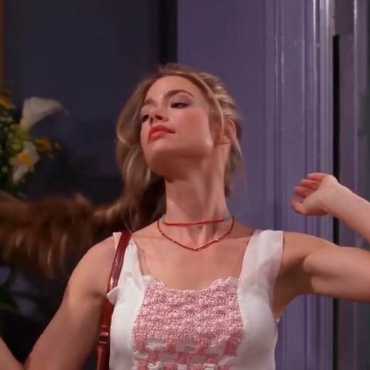 80s 90s 00s on Instagram: "Denise Richards in ‘Friends’, Season 7 Episode 19, 2001."