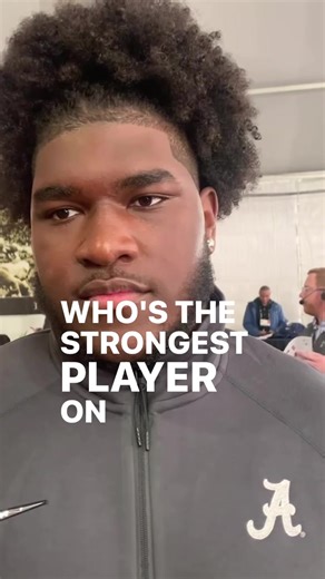 Who’s the strongest Alabama football player? On Media Day at the Rose Bowl, Ben Flanagan asked the Crimson Tide 💪🏋️ #RollTide #rtr #alabama #bama #rosebowl #cfp #football