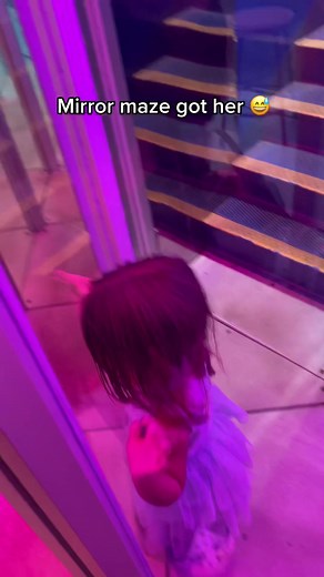 Funny Fail at State Fair: Mirror Maze Mishap