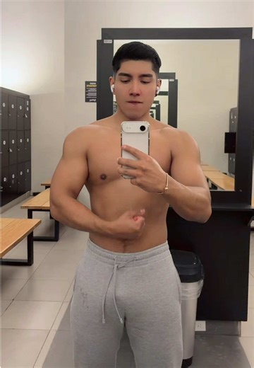 Videos de Leinad Robles 🪶 🪬 (@leinadrobles._) con “sonido original - Konig Pry”