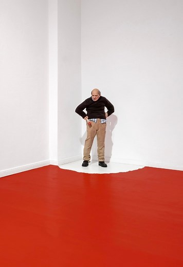 @art on Instagram: ""Zeitgeist" by Max Siedentopf (@maxsiedentopf) features a hyperrealistic sculpture of an elderly man who has painted himself into a corner. The work serves as a powerful metaphor for our current societal predicament, where short-sighted decisions in politics and environmental policy have left us collectively trapped by our own actions, much like the hapless painter in his self-created dilemma. #MaxSiedentopf #Art #Artist"