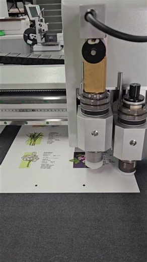 Digital cutting on metal paper #accutron #digitalcutter #cnc