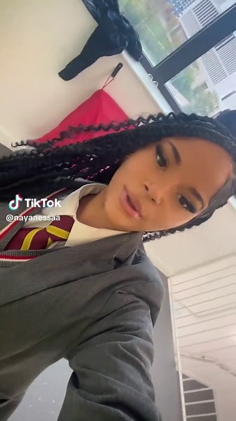 nyanko (@nayanessaa)’s videos with turned your back - Gunna