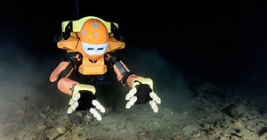 This Mermaid Robot Helps Scientists Hunt for Sunken Treasure