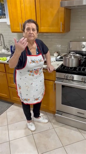 Thank you for the recipe, @nonnapiaa Great for the weather outside is frightful ❄️How do you listen to Dean Martin?#letitsnow #deanmartin #christmas | Dean Martin