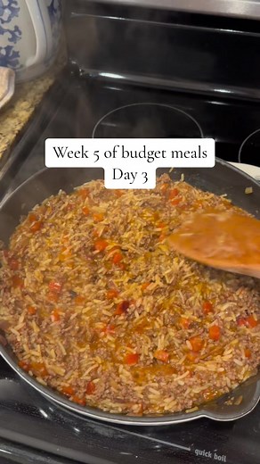 389K views · 4.7K reactions | I love an easy one skillet meal! #dinnerrecipes #easymeals #frugalmeals | At Home Cook | Facebook