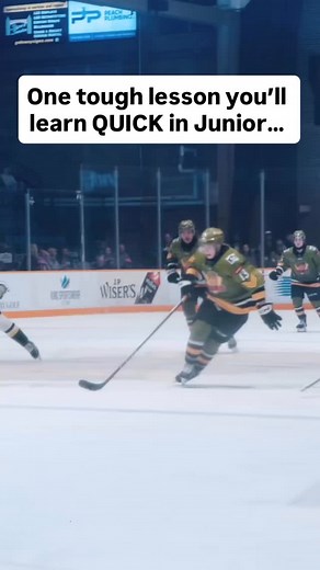 Corson Searles - Hockey Mental Training on Instagram: "➡️ COMMENT: "JUNIOR25" and I'll share with you the Junior Hockey Survival guide. Now whilst I had this experience in the GOJHL (Jr B) and similar dynamics in better Junior leagues like the CCHL or at NCAA D3. This overall SUPER competitive environment in Junior Hockey you’ll run into everywhere. Whether it’s at the highest levels such as the CHL, USHL or BCHL where some of my guys play. Or lower tier leagues. Every team is doing it’s best to