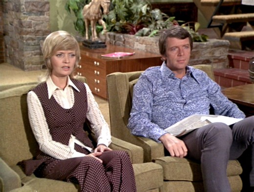 'Brady Bunch' star Eve Plumb recalls on-set 'tension' while filming classic '70s sitcom