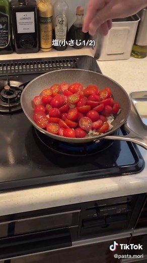 美味しいオムライスの作り方【チキンライス・ソース編】#料理#レシピ動画 #オムライス