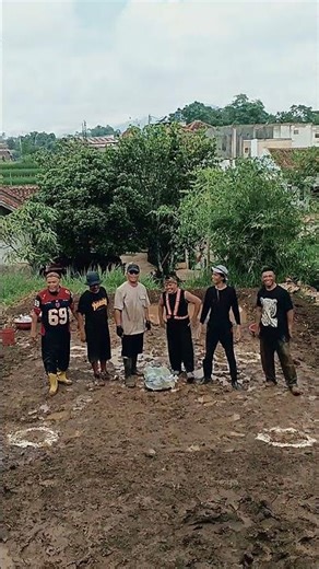 FAKE ON SCREEN, REAL IN THE WORLD #funny #trending #17august #comedy #video #lol #youtubeshorts #fun