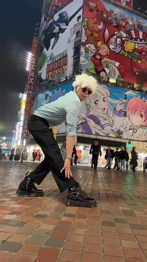 Jeff Zhang on Instagram: "What the HEEEEEELLL is happening in Shibuya??? Someone said “Dance if you love feminism” and something took over my body fr (6’4 btw) #gojo #performative #jujutsukaisen #jjk #gojosatoru"