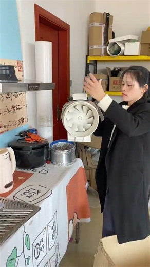 Kitchen-specific smoke trap# Powerful exhaust valve