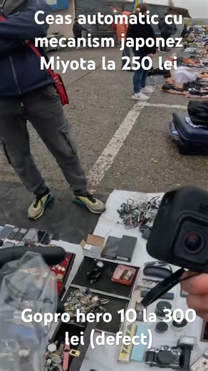 Automatic watch and Gopro hero 10 in flea market in Iasi #automatic #japan #gopro #fleamarket