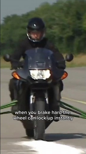 Difference between ABS and non ABS brakes