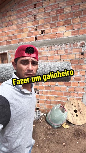 Vou fazer o galinheiro pra minhas galinha#rafael
