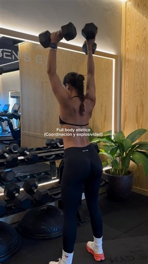 PENELOPE BUQUERIN | fitness - bienestar - balance on Instagram: "Full body atlético para este 2026? Yo digo sí Coordinación y explosividad en un mismo workout. GUÁRDALO y siente como todo tu cuerpo se activa >>> Workout : Sentadilla + press Snatch unilateral alterno Peso muerto + zancada atrás (en clean) Remos unilaterales alternos Around the world Plancha alta + escalador Feliz viernes, Pe #workout #trainhard #hybrid #athlete"