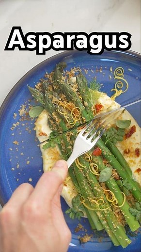 Boiled eggs mayo with asparagus. Recipe in description👇