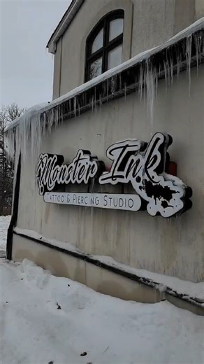✨ Christmas magic is in the air! From icy rooftops to sparkling jewelry wrapped in holly and soft white fur, even our sign is feeling the Christmas chill. Come warm up with some festive shine! ❄️🎄 Open Tuesday-Saturday 10am-6pm! 815-322-6679 4 East Terra Cotta Ave Crystal Lake, IL 60014 | Monster Ink Tattoo & Piercing Studio LLC