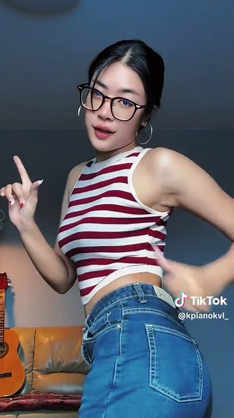 Learn Stunning Dance Moves with Piano Accompaniment