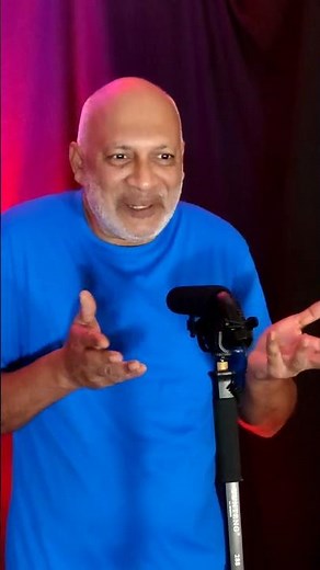 रात्री लाईट गेली. Marathi Stand up Comedy Show. A Typical Marathi Humor.