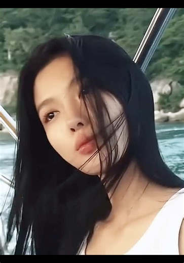 Kim Yoo Jung: The Rising Star of K-Dramas