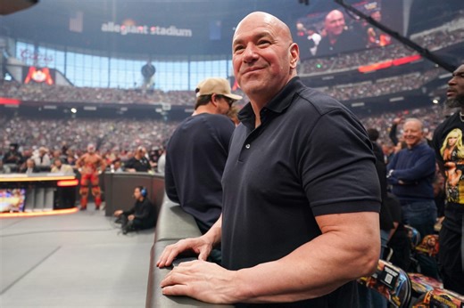 Dana White gets booed twice by 60,000  crowd at WrestleMania 41