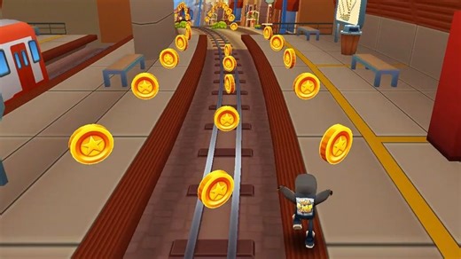 躲地铁站三排已成基操！_游戏热门视频