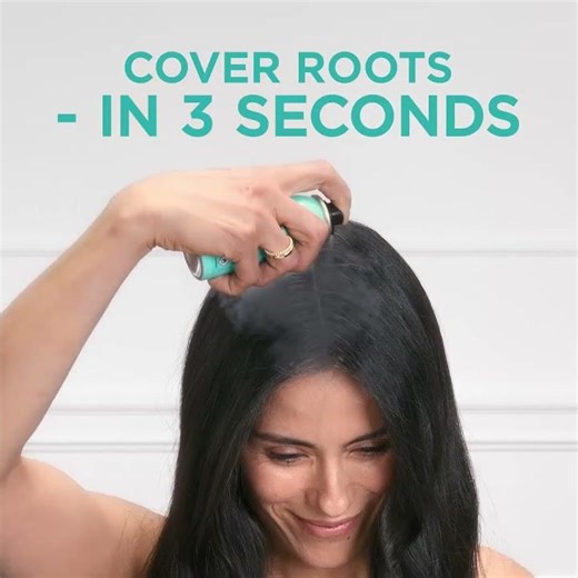 Quick & easy root coverage with Magic Retouch from L'Oréal Paris!