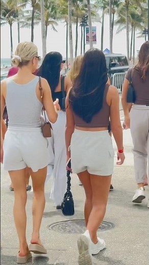 Las Olas beach spring break 2025