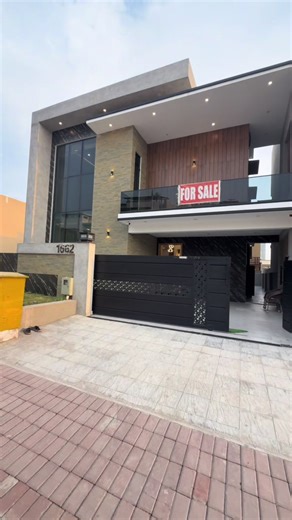 Stunning Double Heighted 10 Marla Designer House for Sale