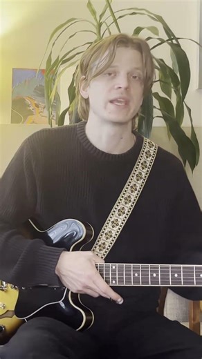 Use This Bass Line Trick in Your Own Guitar Songs