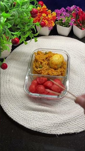 Easy Tiffin Box Idea | Egg Rice Bowl: A Delicious and Nutritious Tiffin Box Idea for Work or School