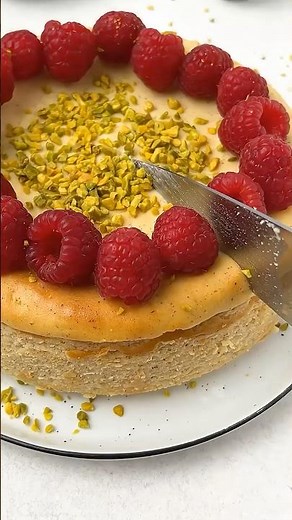 Zuckerfrei genießen – dieser Low Carb Käsekuchen ist unser Januar-Star 🍋🎉