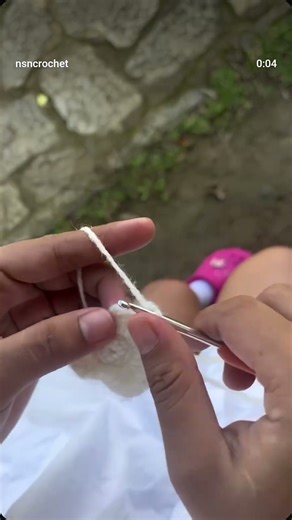 crocheting: where yarn turns into peace🧵💗#crocheting#youtubeshorts