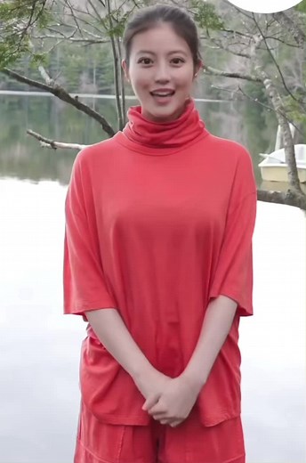 今田美桜の新特集: 木と森の魅力